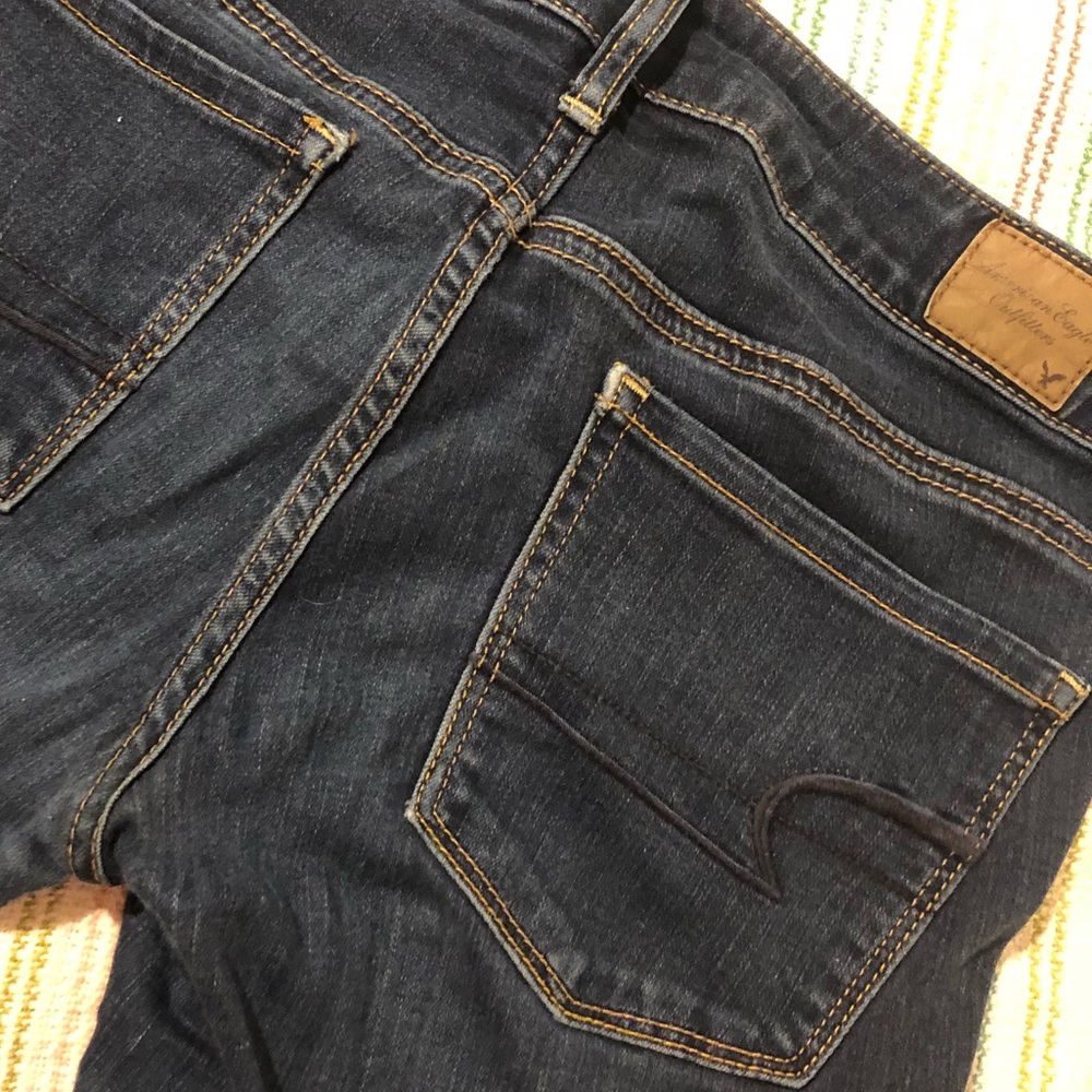 American eagle dark wash jeans